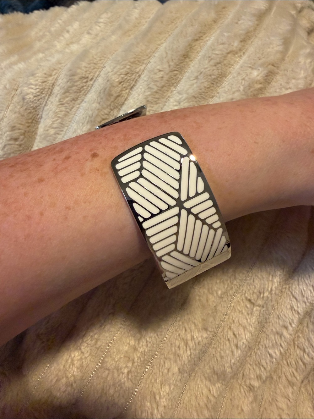 Rustic Cuff White Geometric Cuff - Picture 3 of 3